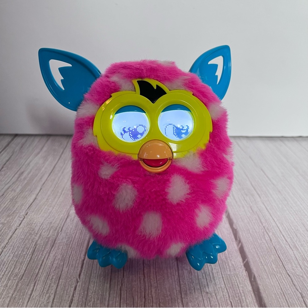 Furby Boom Interactive Hasbro Toy Pet Pink White Dots Tested - works great!